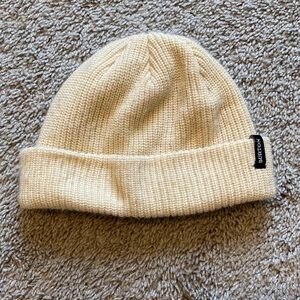Burton Beanie (cream colored)